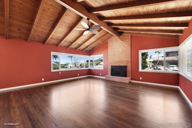 Building Photo - 680 W Circle Dr