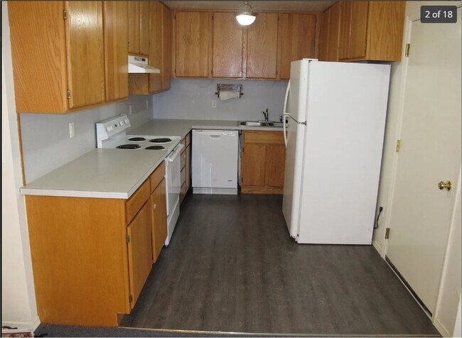 Foto del edificio - 14360 N Cassia St