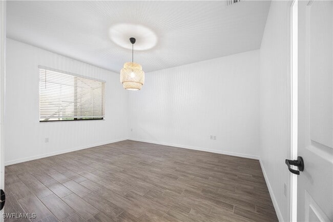 Building Photo - 5037 Arancia Ln