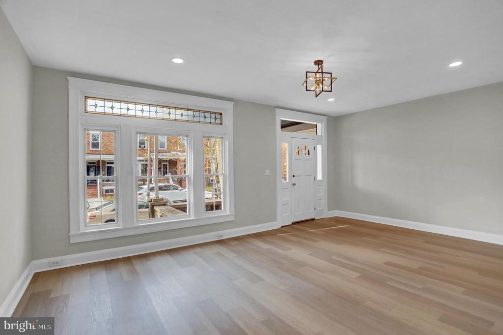 Foto principal - 3202 Dudley Ave