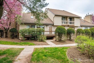 Building Photo - 115 Kelly Dr
