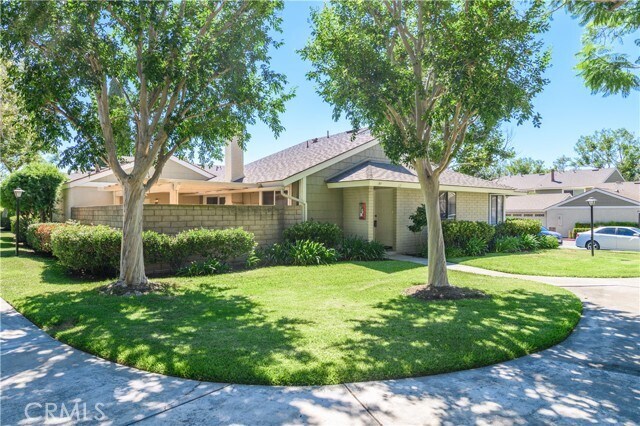 Foto del edificio - 12 Deodar