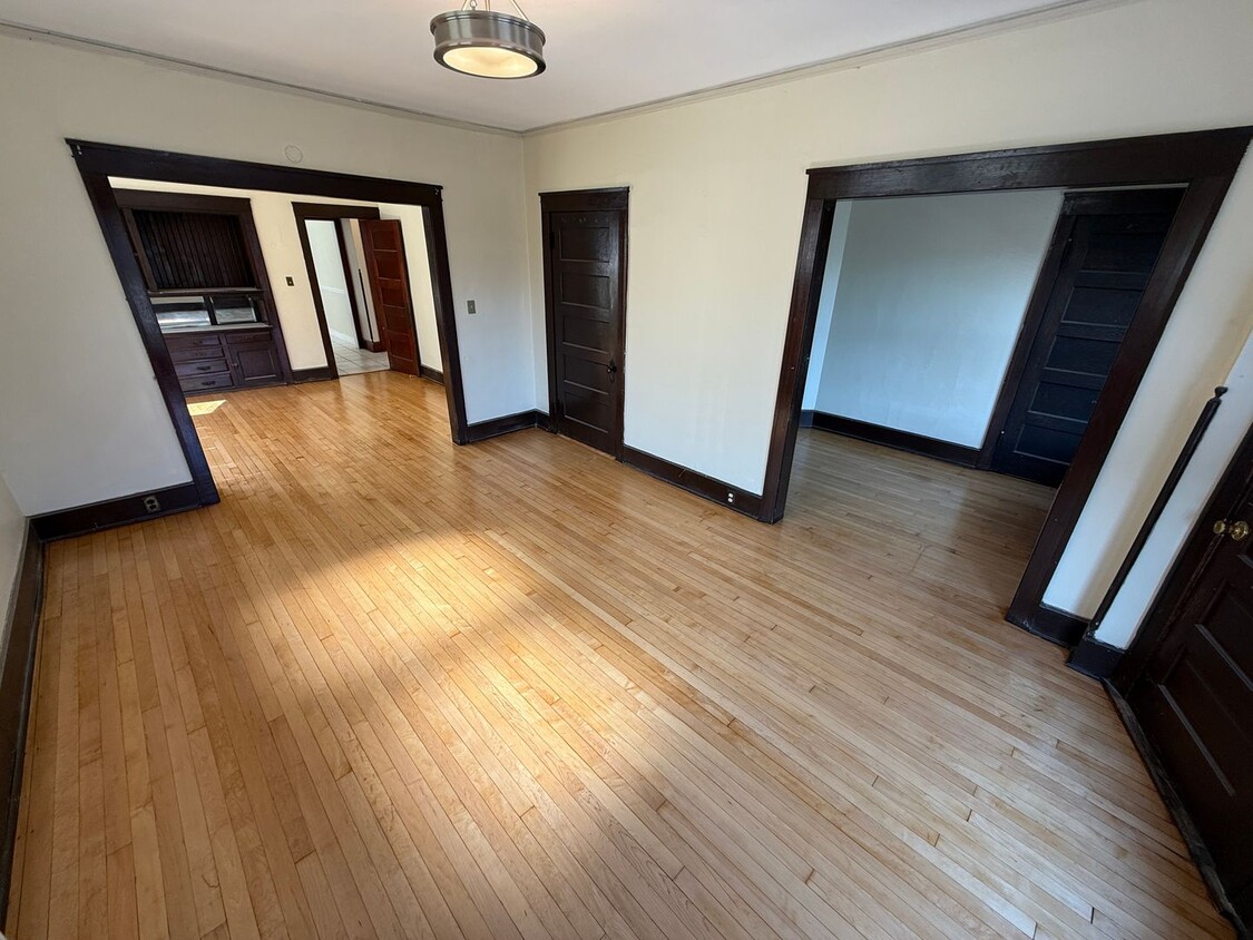 Foto principal - 2417 N Cramer St