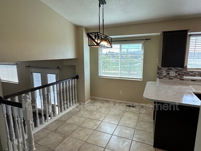 Foto del edificio - 1941 Jenny Ln.