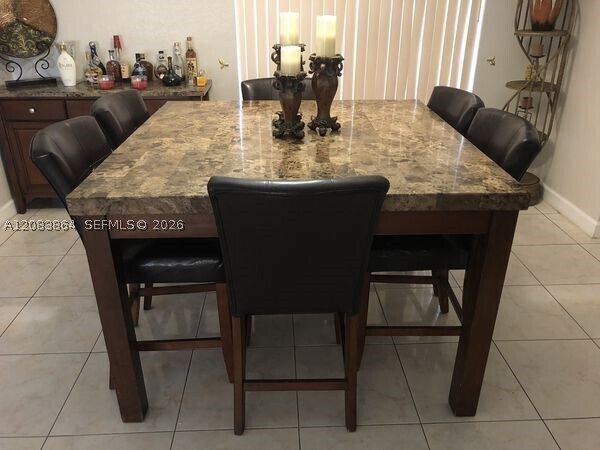 Foto del edificio - 7321 Fairway Blvd