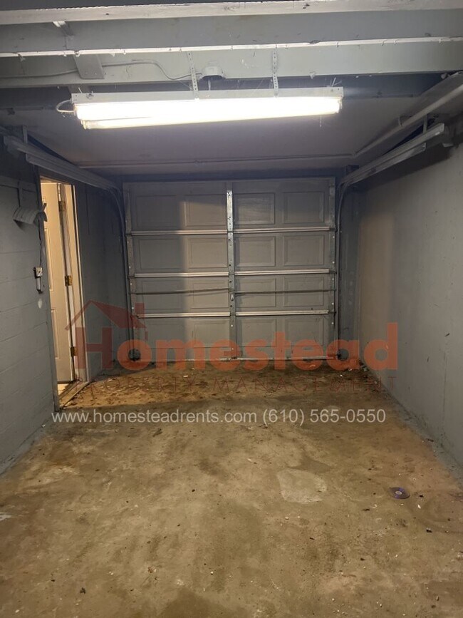 Building Photo - 3 BEDROOM HOME FOR RENT!