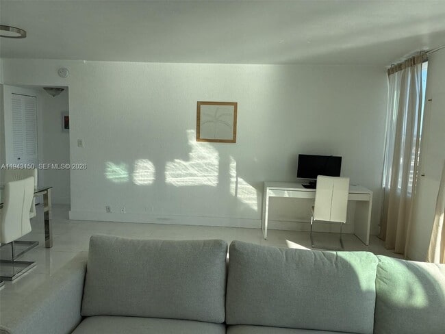 Foto del edificio - 1000 West Ave