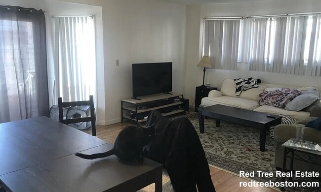 Photo - 7 Etna St Townhome