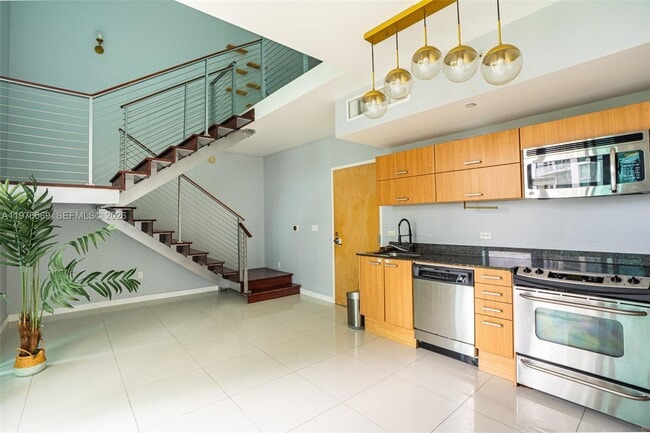 Foto del edificio - 350 S Miami Ave