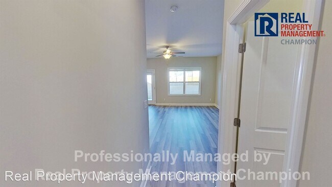 Building Photo - 4 br, 2.5 bath House - 4677 Ballast Drive