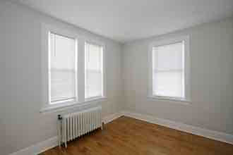 Building Photo - 191 Elm St