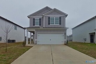 Building Photo - 7210 Chatfield Wy NW