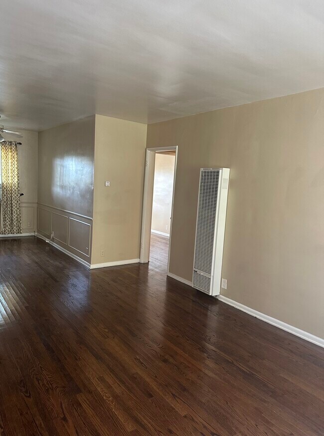 Building Photo - 1801 Calafia St