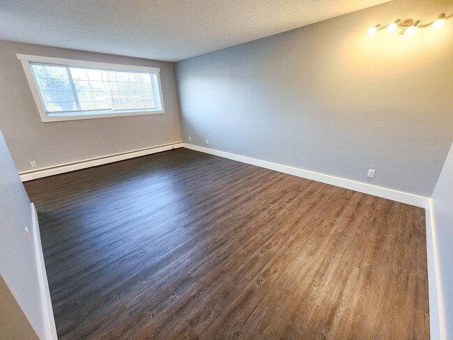 Building Photo - 4621 Veterans Way