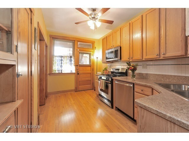 Foto del edificio - 1521 W Edgewater Ave