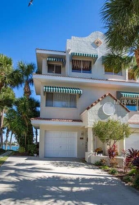 4639 Mirabella Ct, St. Pete Beach, FL 33706 Townhome Rentals in St