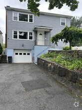 Building Photo - 6 Ridge Pl