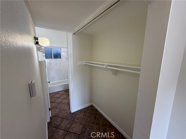 Foto del edificio - 4612 Florence Ave