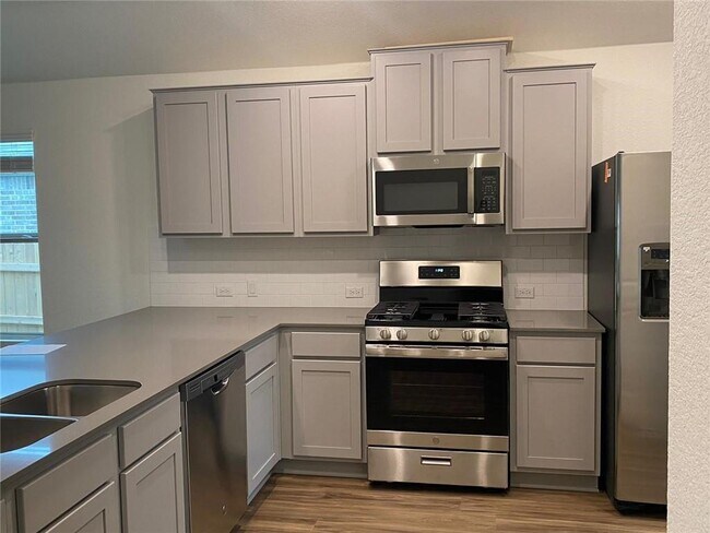 Foto del edificio - 6417 Turin Ln