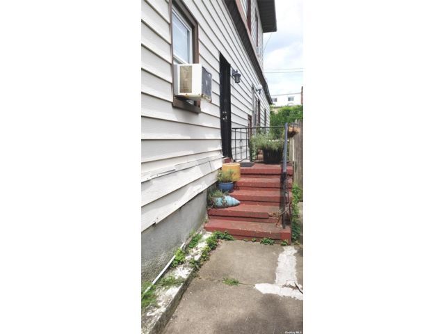 Foto del edificio - 249 E Walnut St