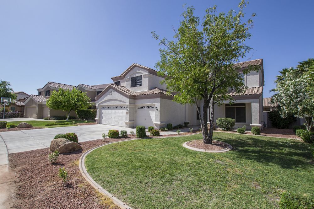 Primary Photo - 1034 W Mulberry Dr