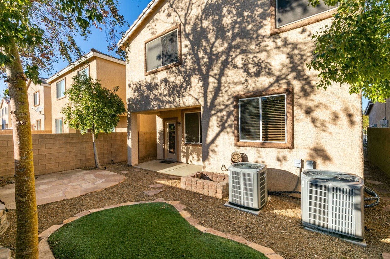 Foto principal - Great 3 bedroom house with a large loft an...