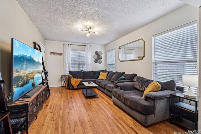 Foto del edificio - 2709 W Craig Pl