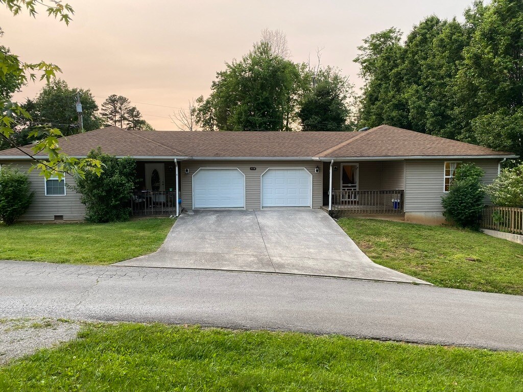 118 Anderson Drive, Somerset, KY 42503 Townhome Rentals in Somerset