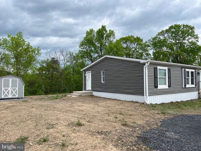 Building Photo - 24 Dugan Ct