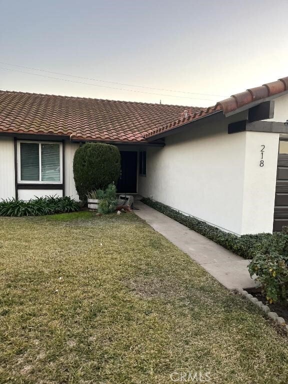 Building Photo - 218 Newcastle Ave