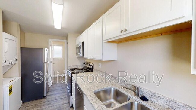 Foto del edificio - 2409 E St Vrain St