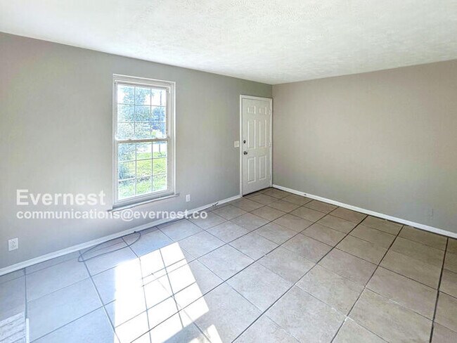 Building Photo - 5116 Linbar Dr