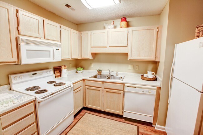 Cocina en Brookefield Apartment Homes en Raleigh, NC - Brookefield Apartments