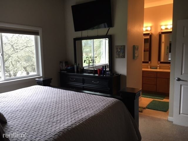 Foto del edificio - 2 br, 1.5 bath House - 2127 First Avenue