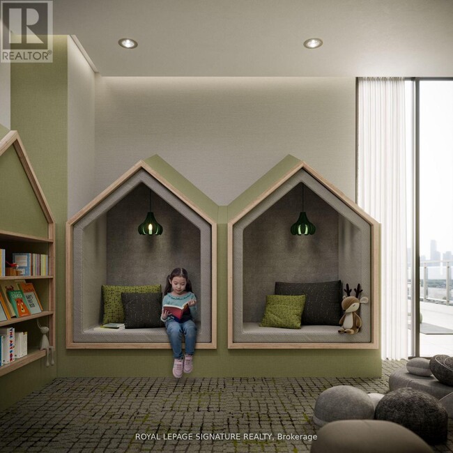 Photo du bâtiment - 1007 The Queensway