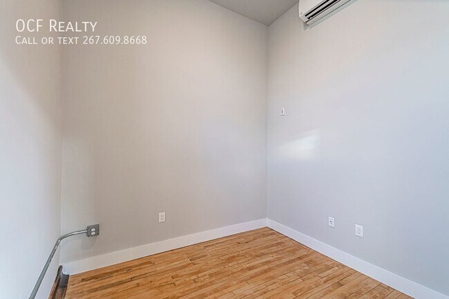 Building Photo - Smith School JR 1 Bed Apt