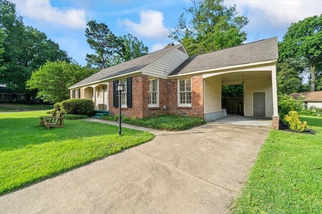 Building Photo - 5081 Rich Rd