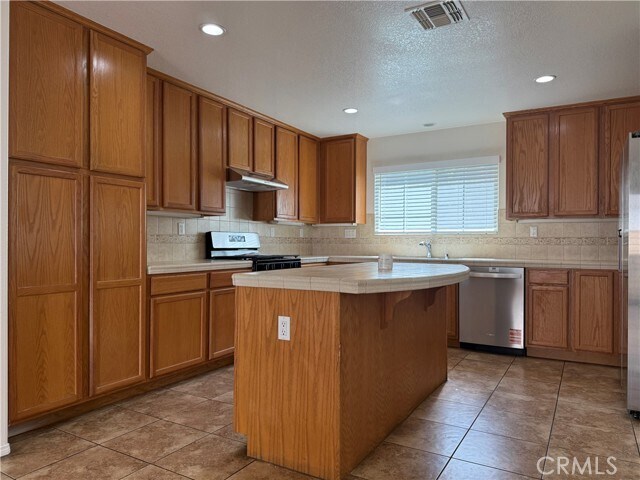 Foto del edificio - 506 N Placer Privado