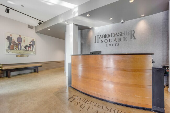 Foto del edificio - 728 W Jackson Blvd