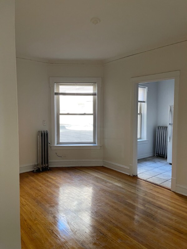 Foto del edificio - 6343 N Magnolia Ave