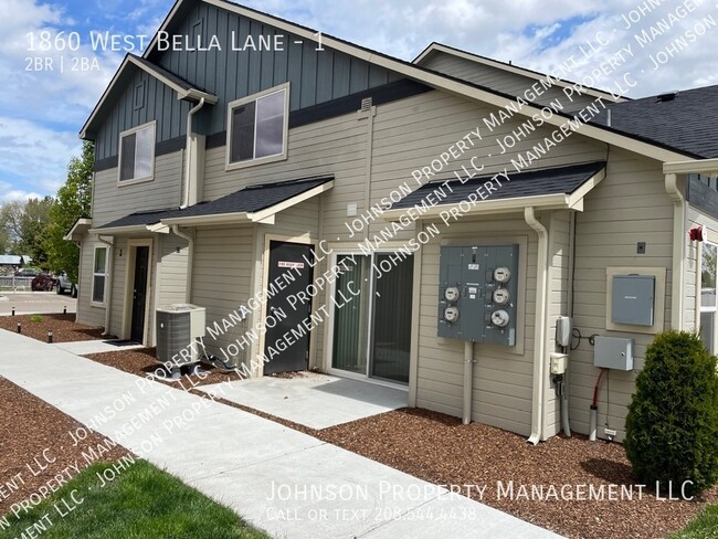 Building Photo - 1860 W Bella Ln