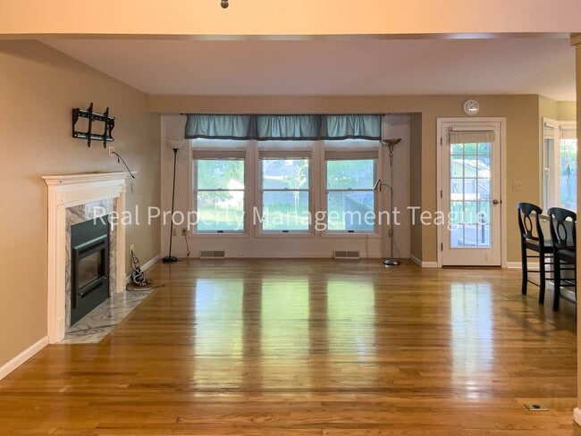 Foto del edificio - Beautiful Single Family Home