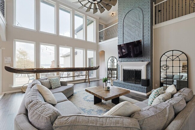 Foto del edificio - 4710 Scenic Dr