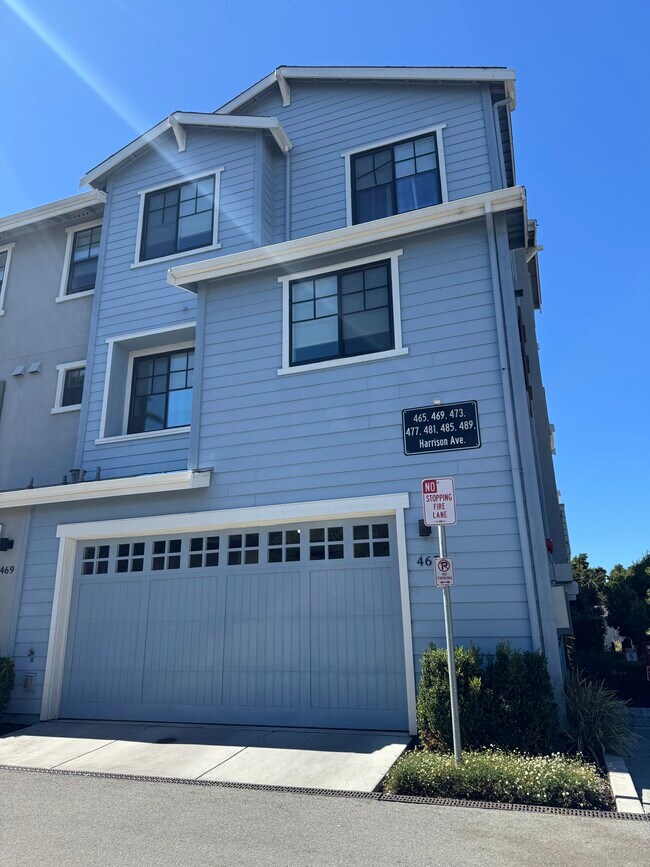 Foto del edificio - 465 Harrison Ave