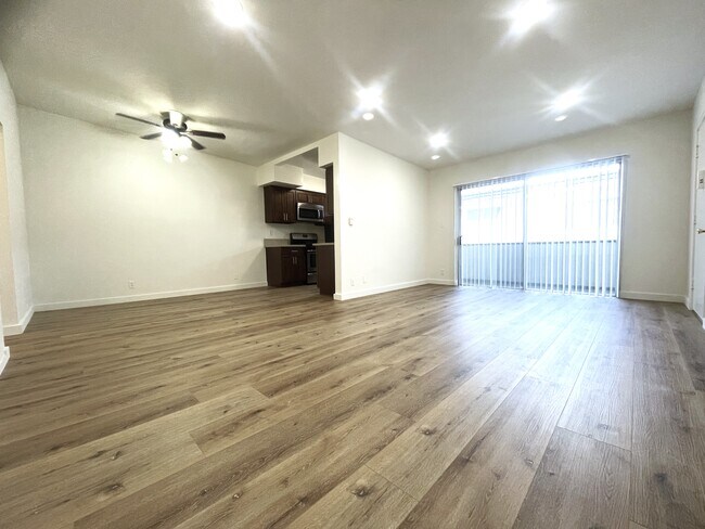 Foto del edificio - 3326 Keystone Ave