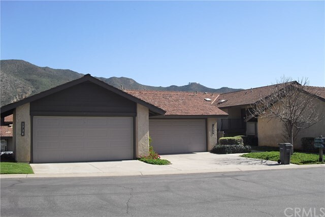 Foto del edificio - 1734 Pala Lake Dr