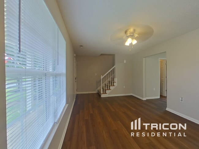 Building Photo - 2416 Smugglers Ct