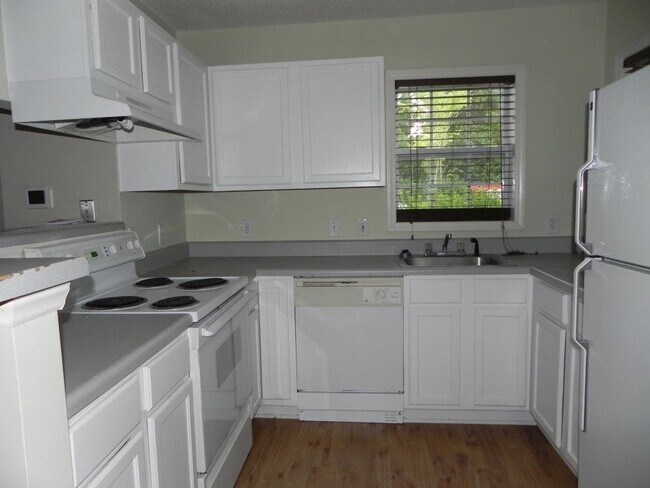 Foto del edificio - 1303 Kent Rd