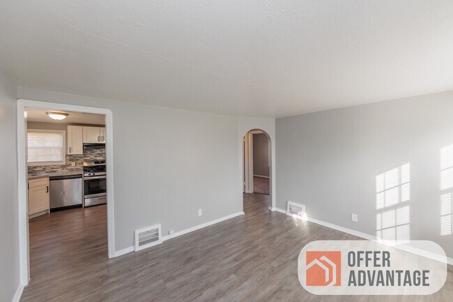 Foto del edificio - 19301 Ormiston Ave