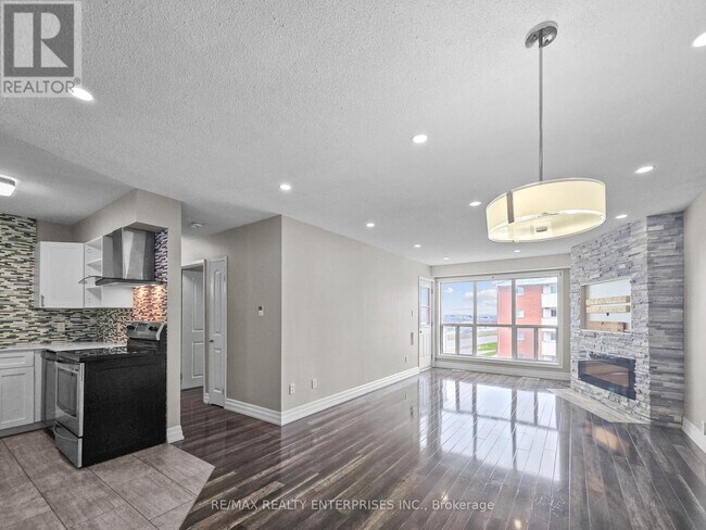 Photo du bâtiment - 120 Bell Farm Rd